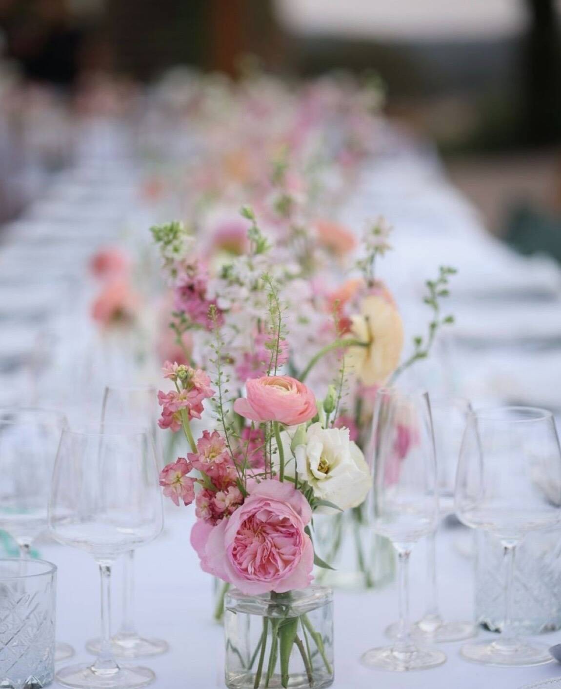 BOTANIQ FLOWERS & EVENTS