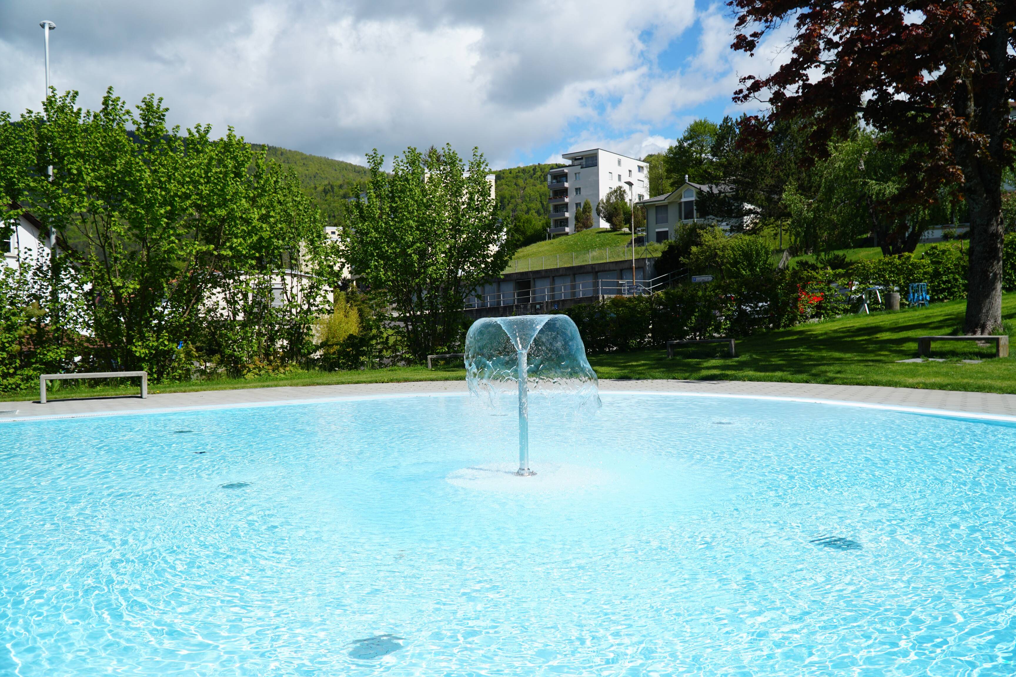 Entrée à la piscine