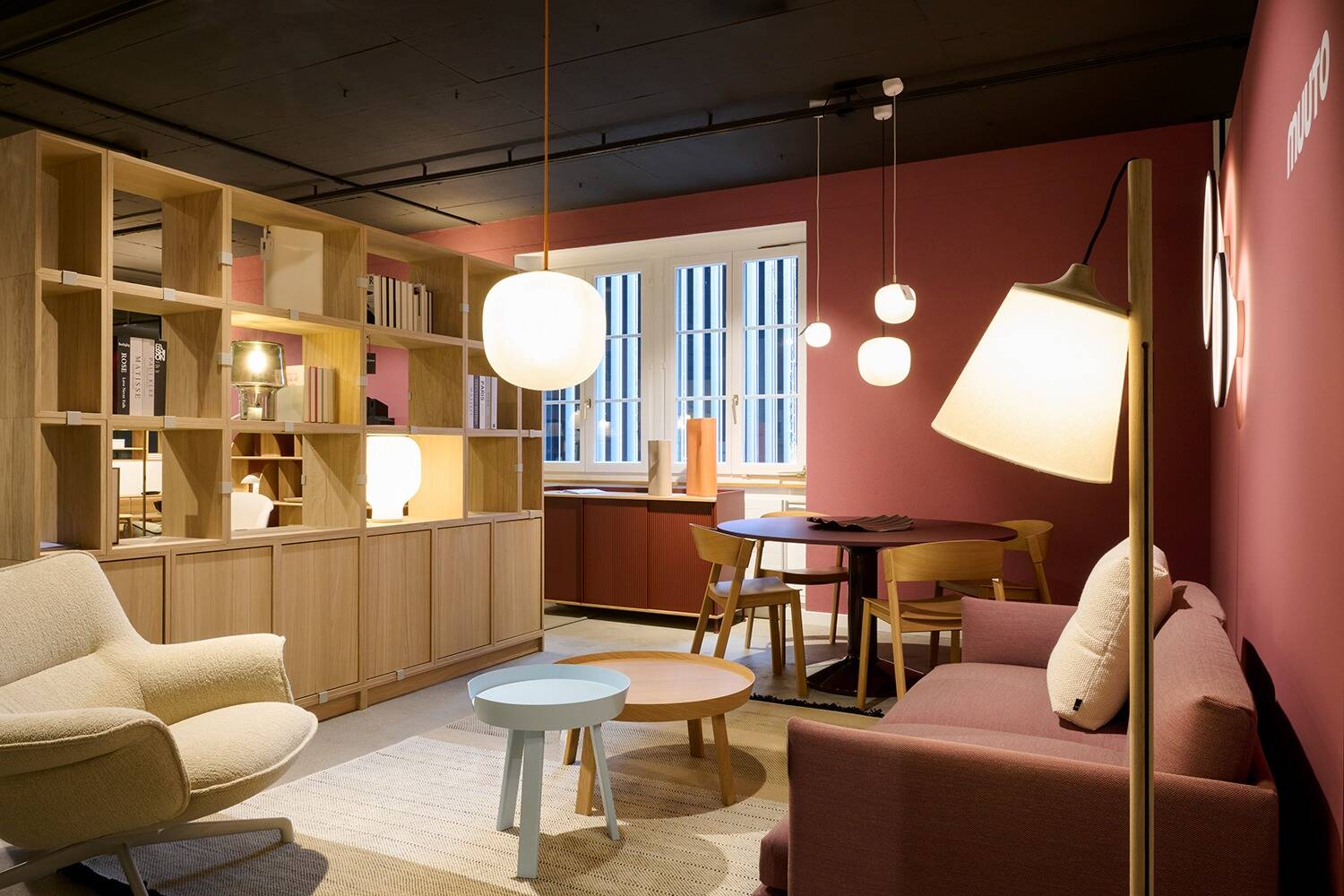 Mobilier contemporain & découvertes