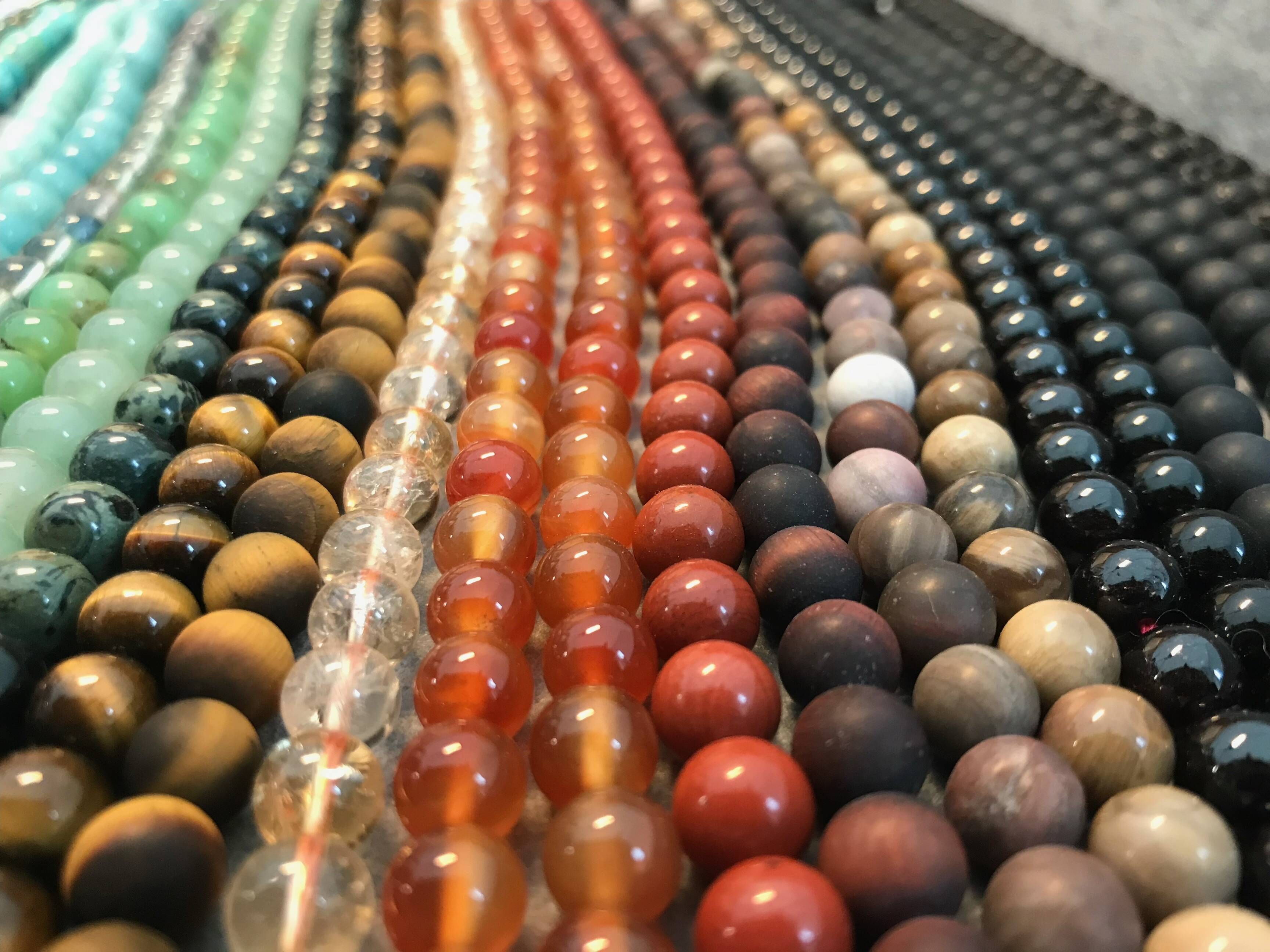 Atelier de bracelets de soin