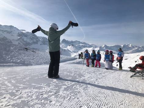 ski club ajoulot